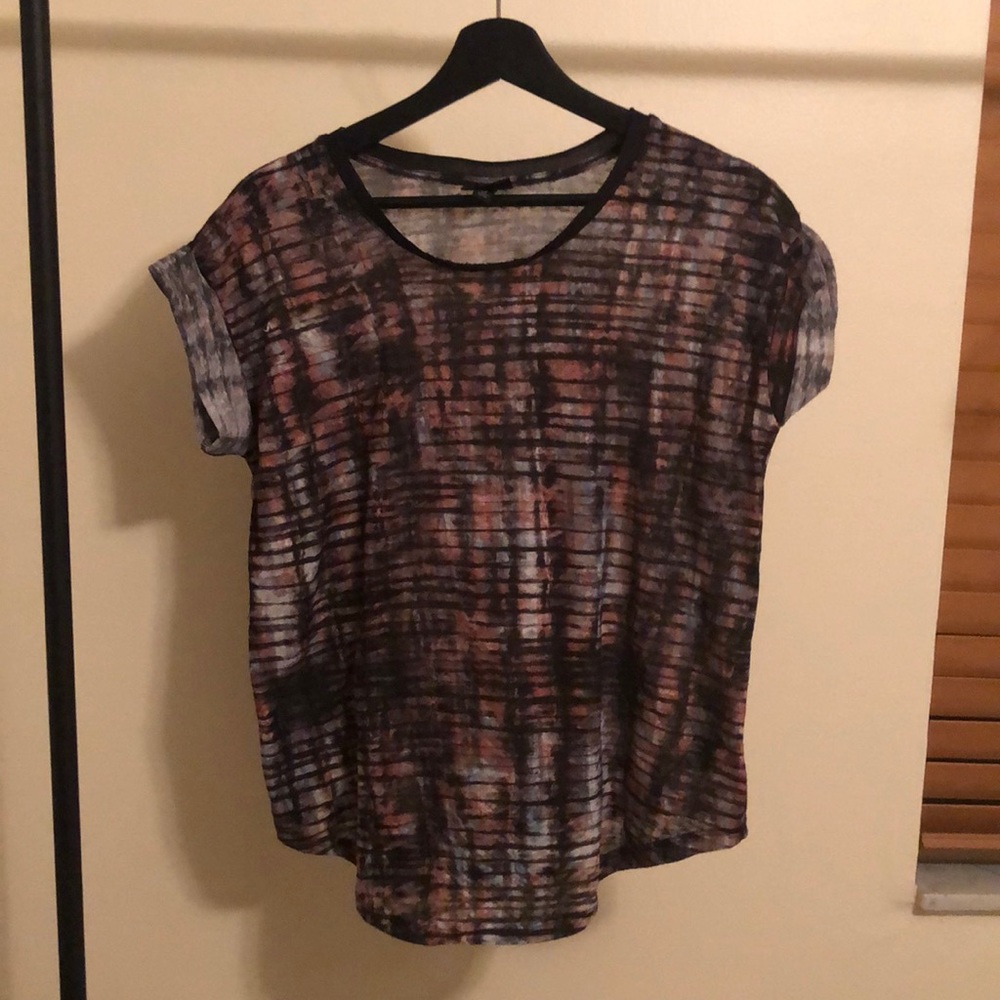 Mossimo t shirt